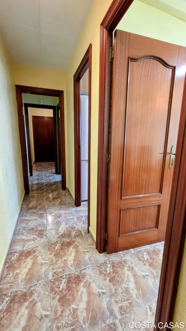 Piso en venta en Castelldefels con Aire acondicionado, Balcón y Alarma