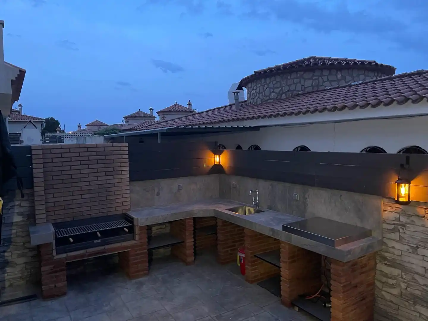 Casa a schiera con terrazza in vendita a Carrer Illes Canaries, imagen 17