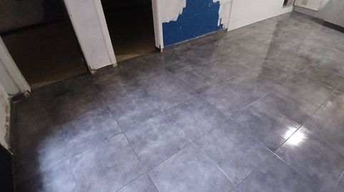 Foto 2 de Piso en venta en C/ Ángel Guimera, El Raval, Santa Coloma de Gramenet
