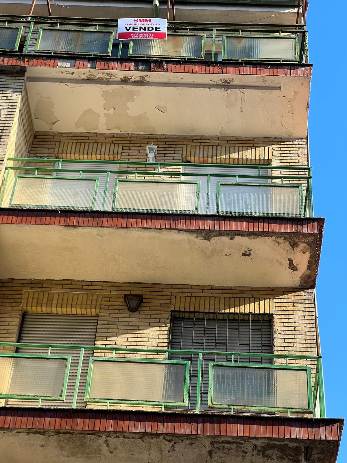Außenansicht von Wohnung zum verkauf in Arenas de San Pedro mit Terrasse