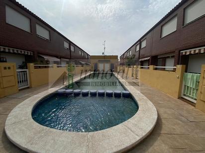 Exterior view of Single-family semi-detached for sale in Almazora / Almassora  with Air Conditioner, Terrace and Community pool