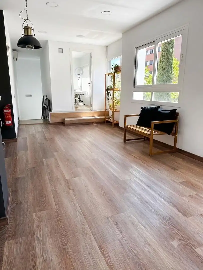 Sala d'estar de Local de lloguer en Madrid amb Aire condicionat