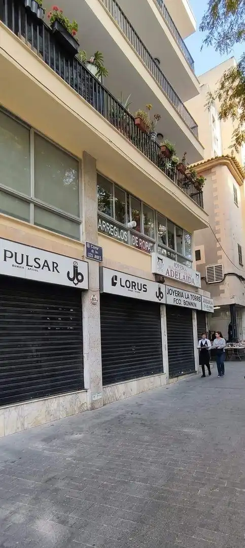 Business premises for sale in Carrer DEL PEIX, imagen 2