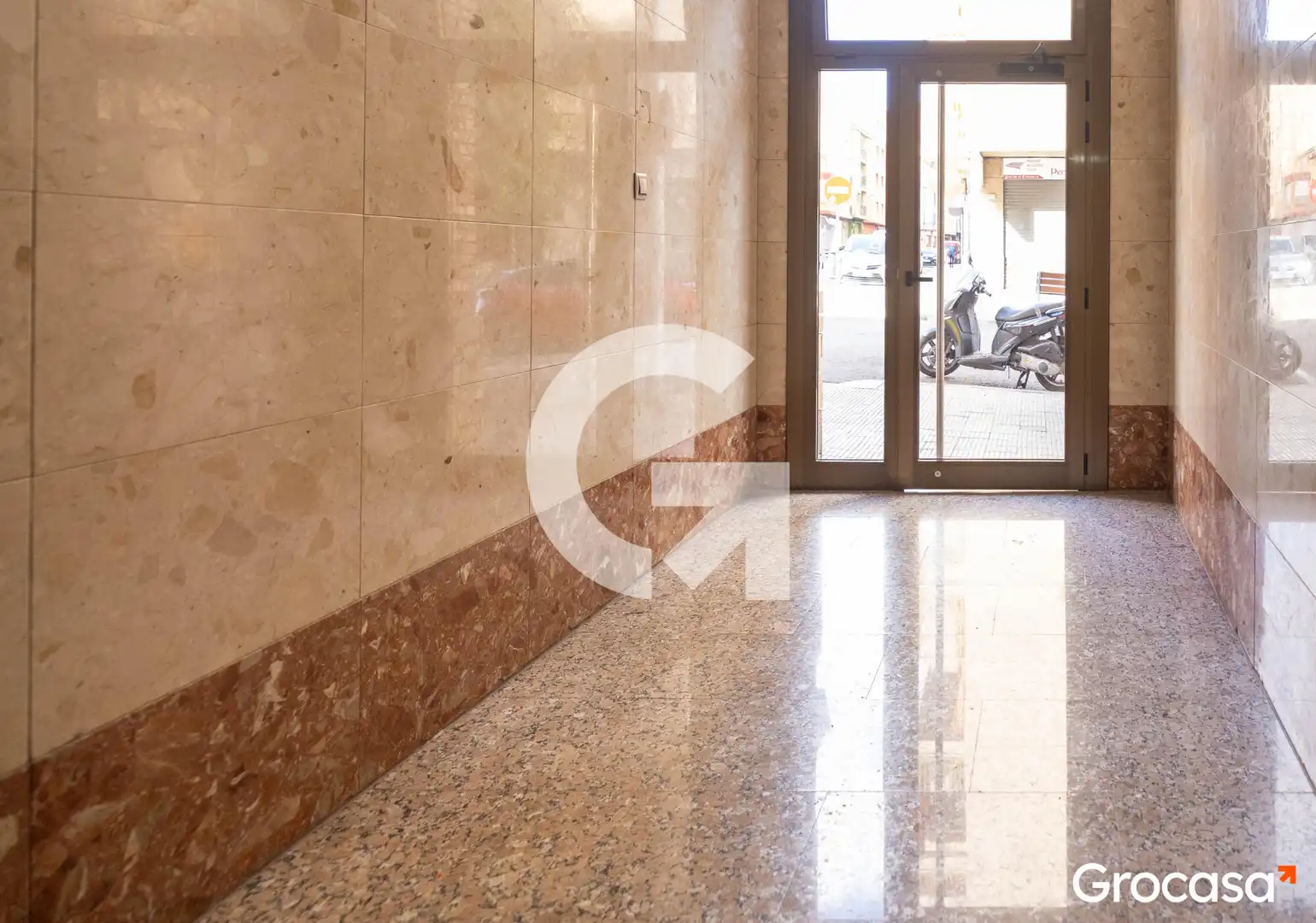 Piso con balcón en venta en CL SATURN, imagen 30
