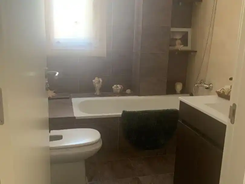 Bany de Àtic en venda en Tudela amb Aire condicionat, Parquet i Traster
