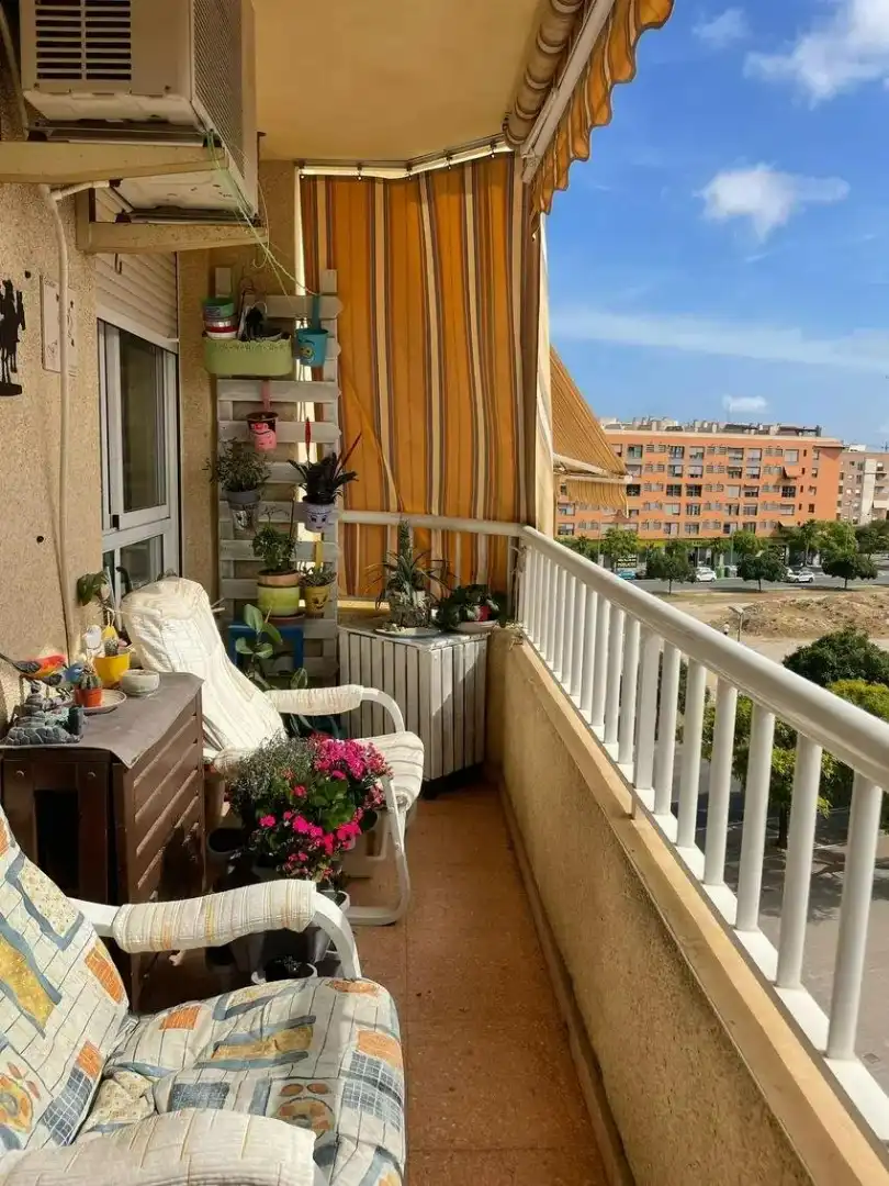 Balcony of Flat for sale in Alicante / Alacant  with Air Conditioner, Heating and Parquet flooring