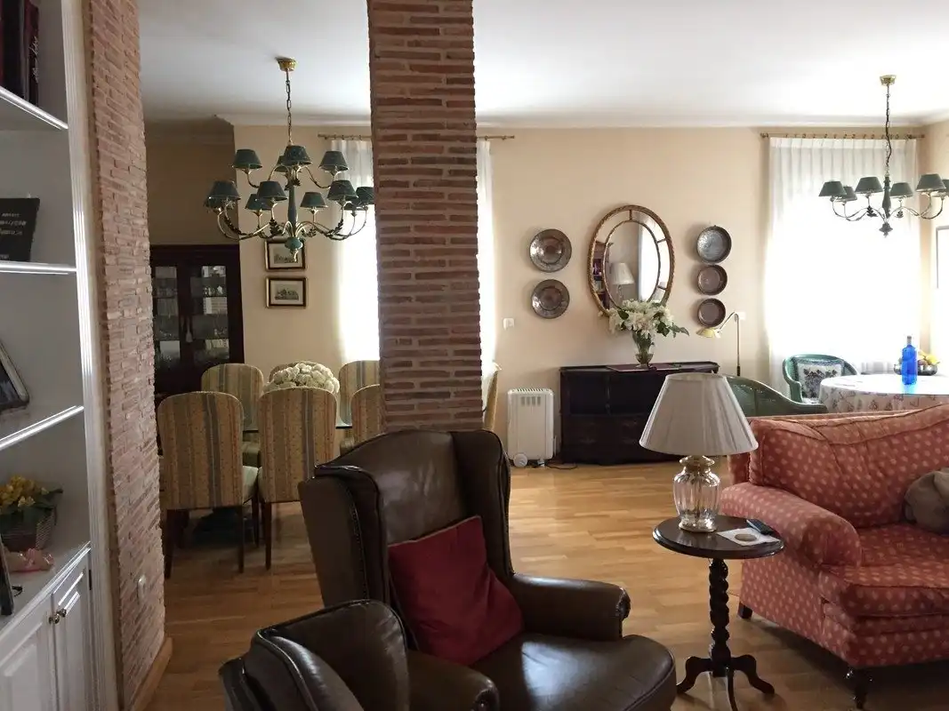Sala d'estar de Casa o xalet en venda en Elche / Elx amb Jardí privat, Terrassa i Piscina