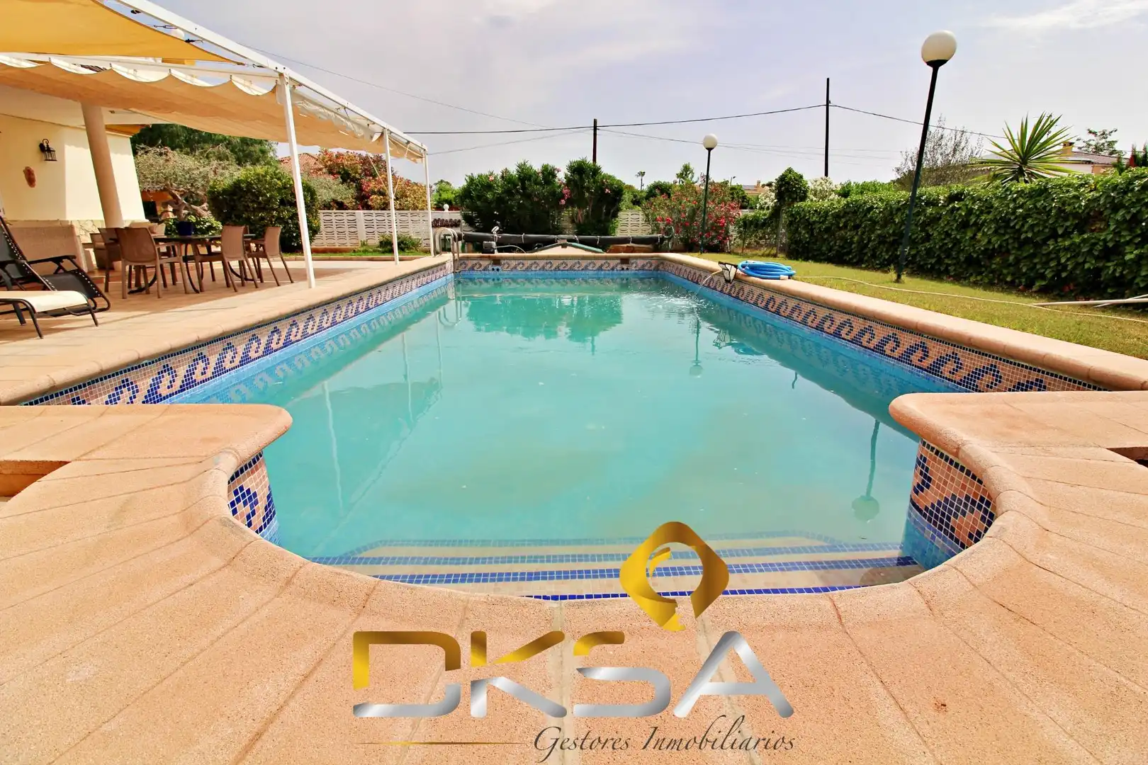 Swimming pool of Houses for sale in Castellón de la Plana / Castelló de la Plana  with Air Conditioner, Heating and Private garden