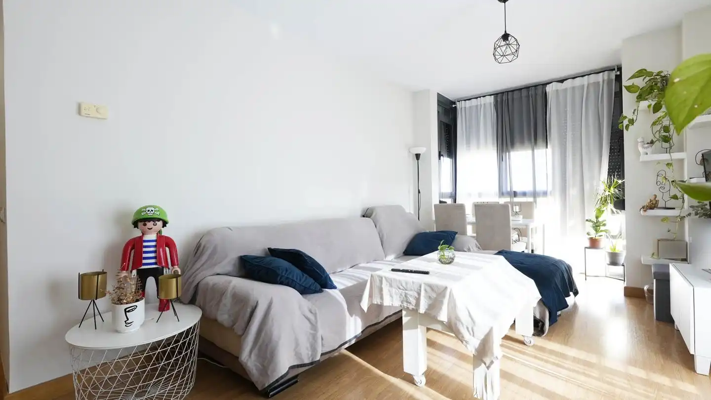 Sala de estar de Ático en venta en Madrid con Calefacción, Terraza y Trastero