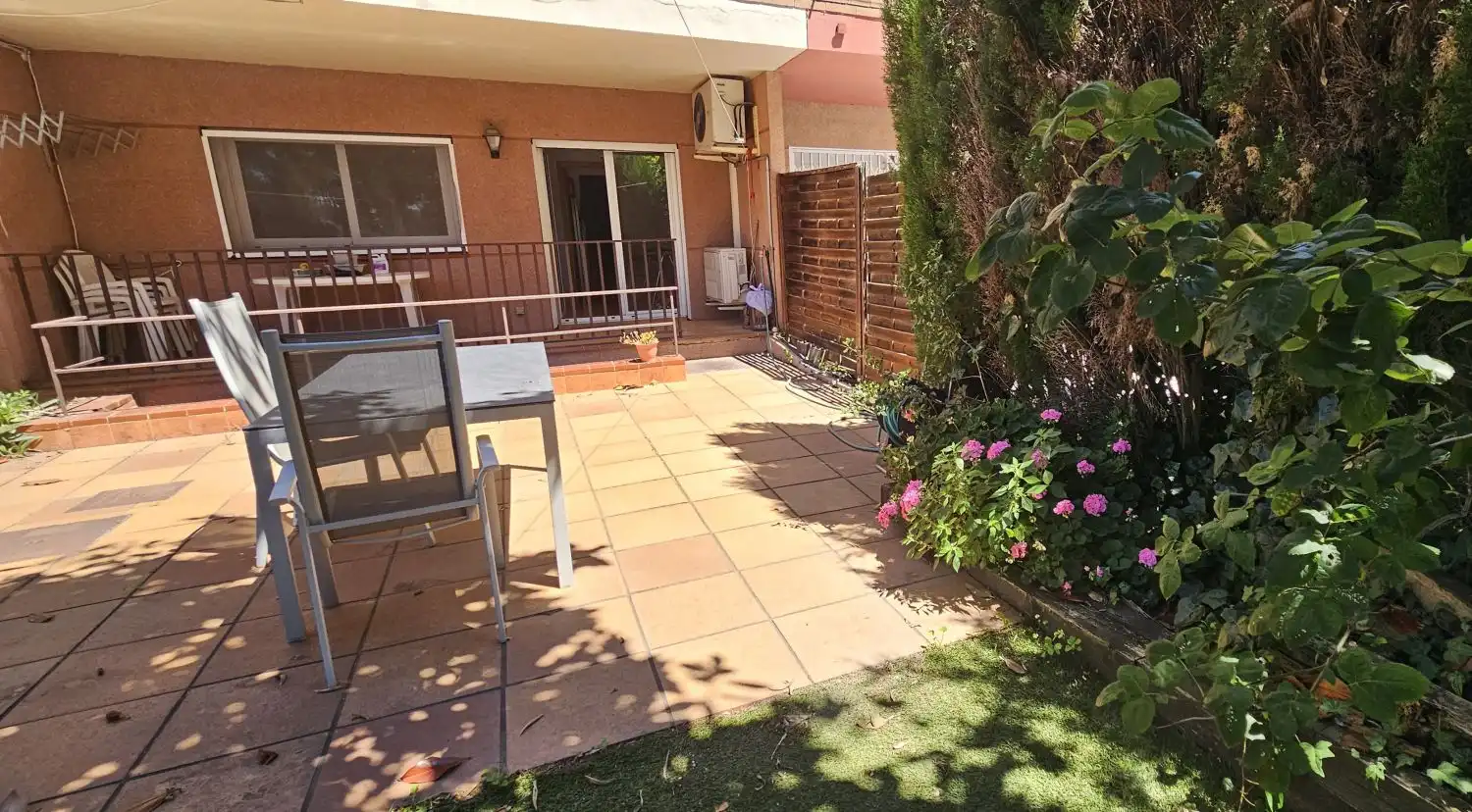 Terrassa de Casa o xalet en venda en Corbera de Llobregat amb Aire condicionat, Calefacció i Jardí privat