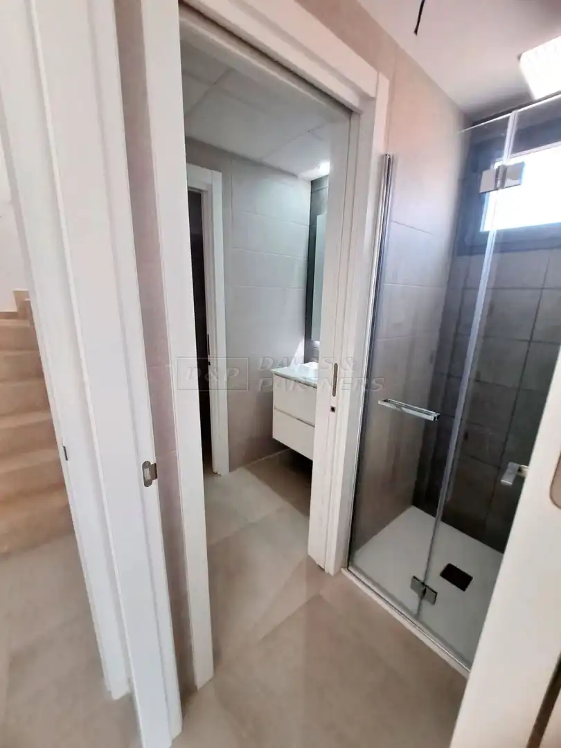 Baño de Ático en venta en Torrevieja con Aire acondicionado, Calefacción y Terraza