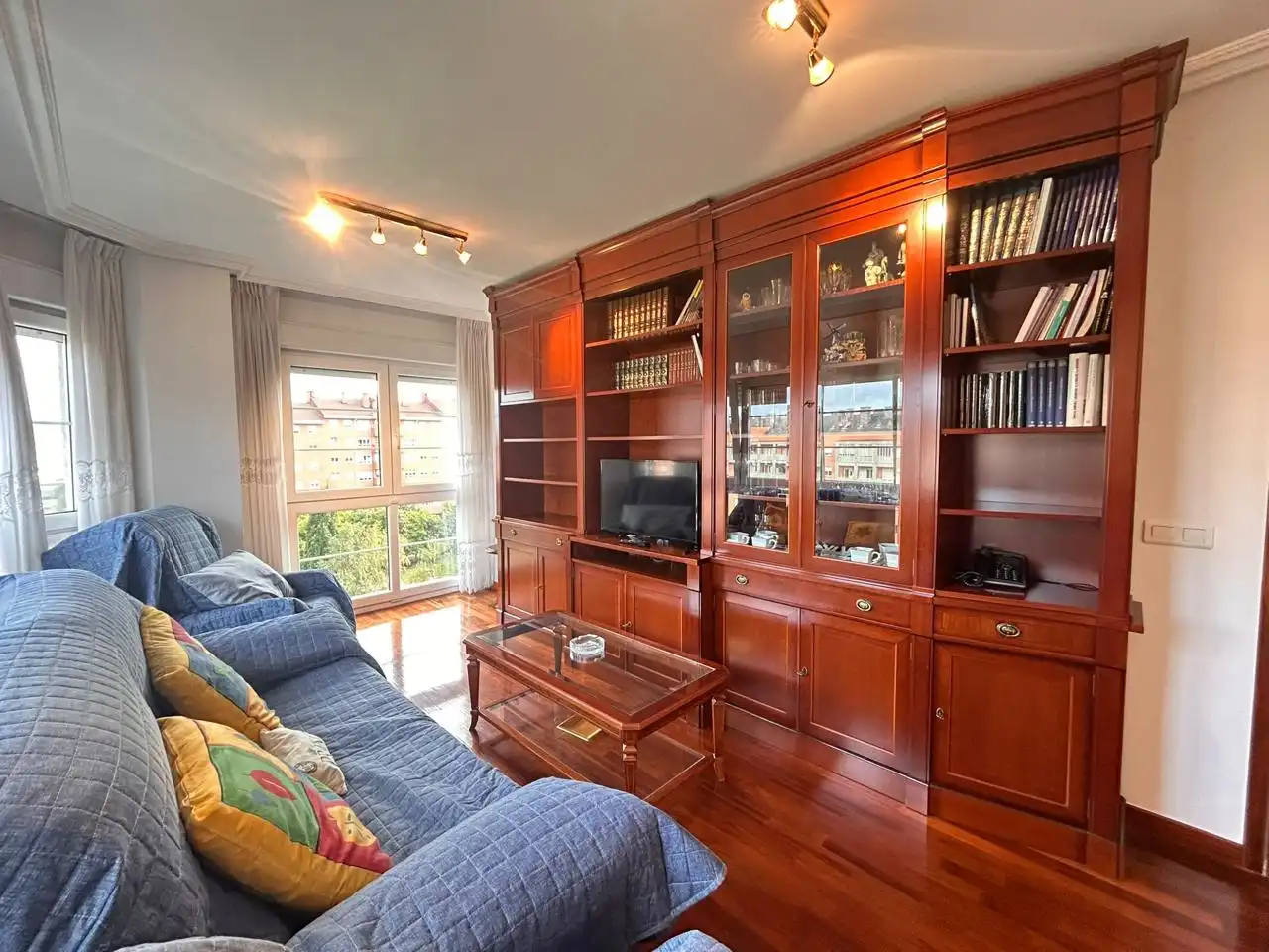 Flat with pool to rent in Sur, imagen 2