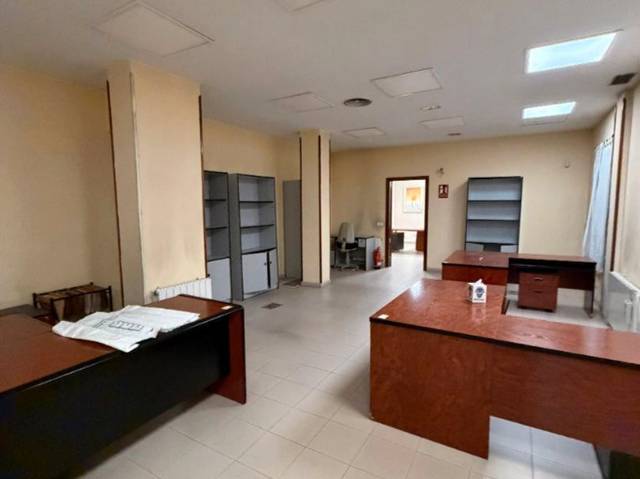Local comercial en Venta en Calle de Cea Bermúdez, 61 en Gaztambide
