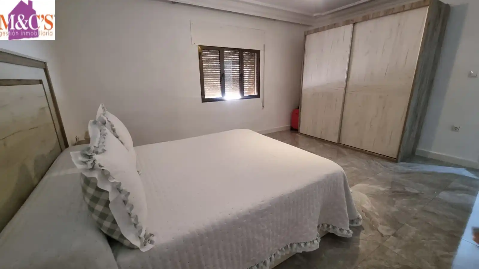 Dormitori de Casa o xalet en venda en Puertollano amb Aire condicionat, Terrassa i Moblat