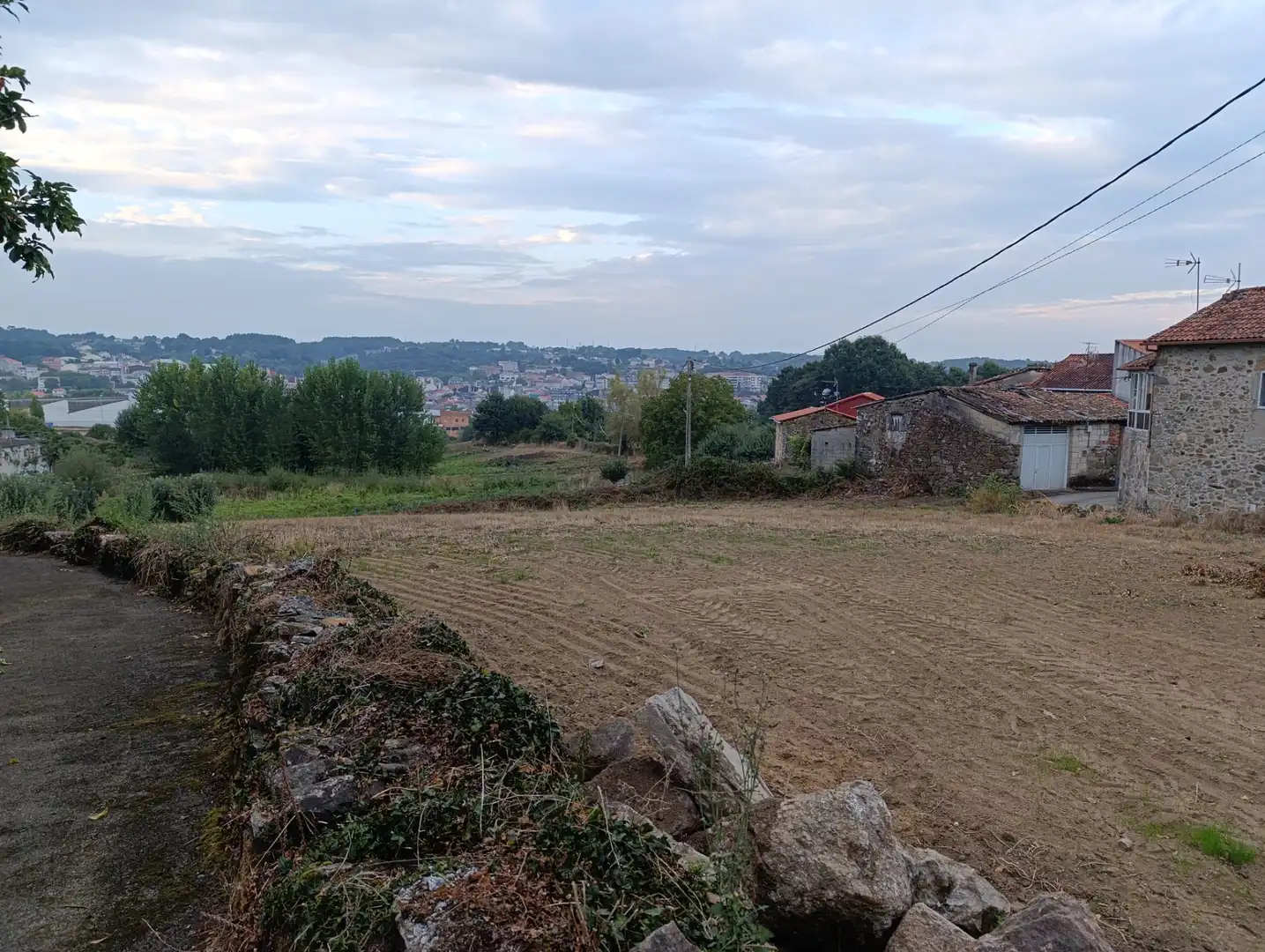 Wohnbaugrundstück zum Verkauf in Chantada, imagen 11