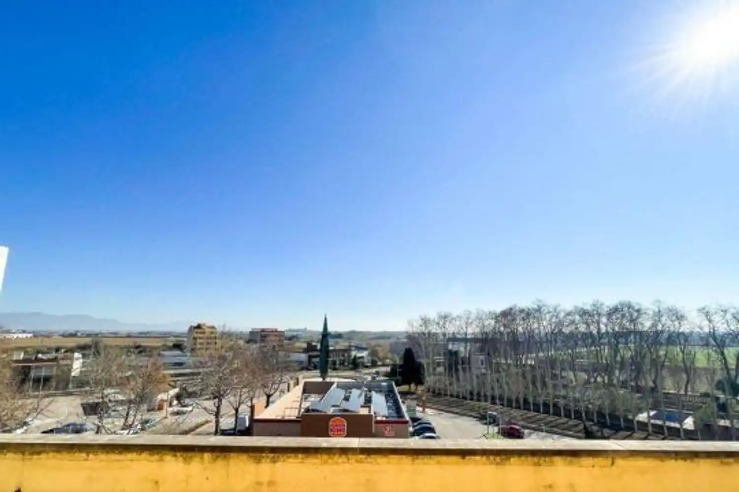 Exterior view of Flat for sale in Figueres  with Air Conditioner and Terrace