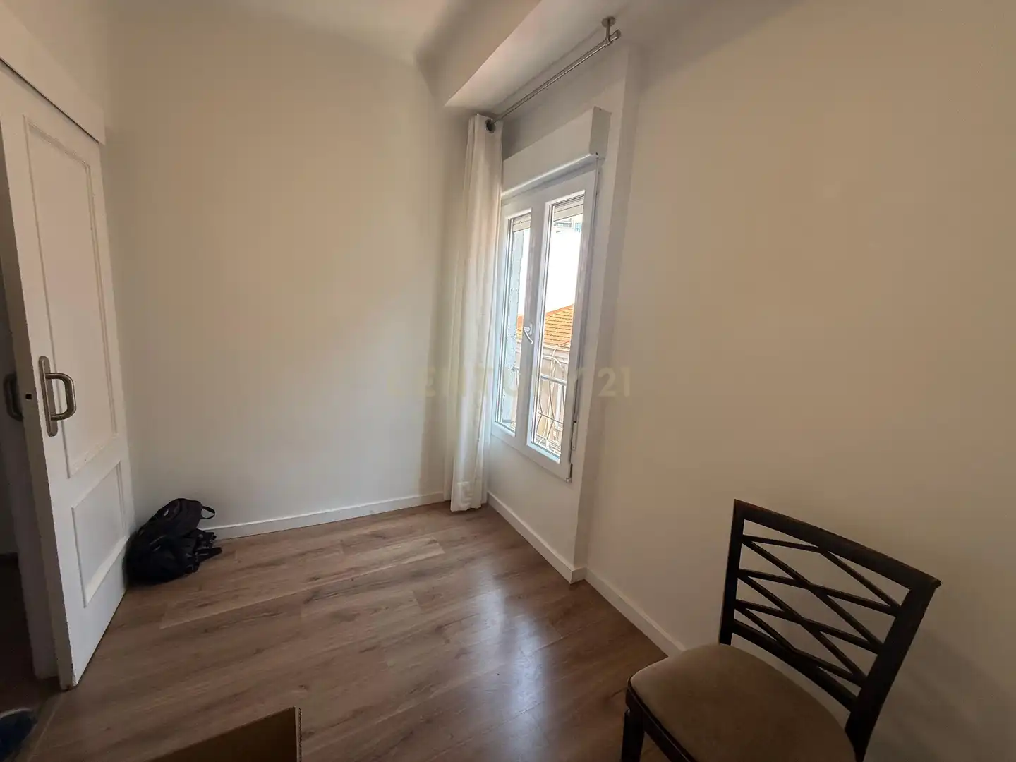 Apartments for rent in Calle de Andrés Tamayo, Madrid, Spain, -1, Guindalera