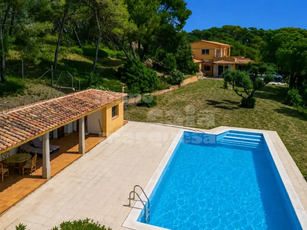 Piscina de Casa o chalet en venta en Palamós