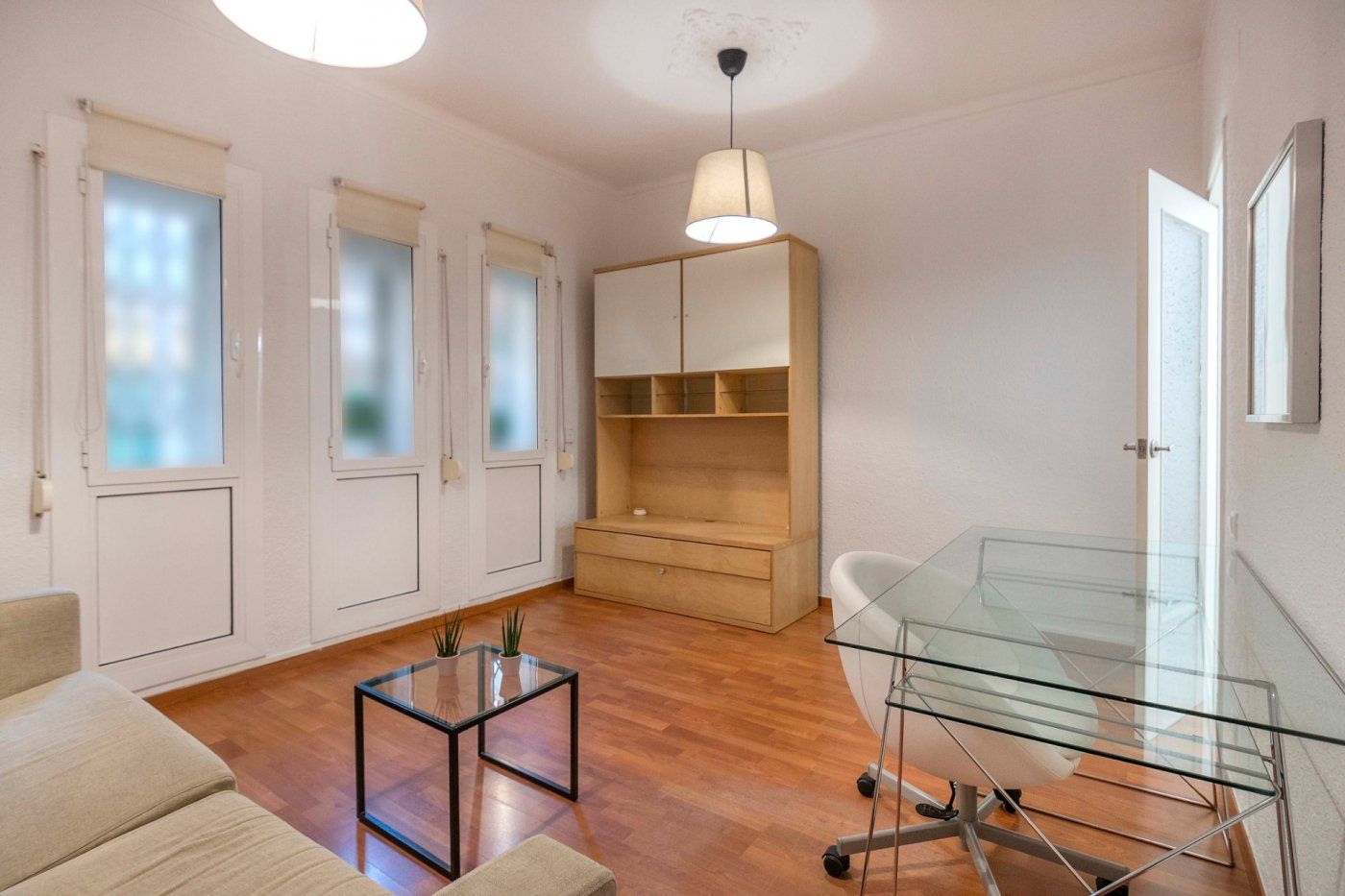 Living room of Planta baja to rent in  Barcelona Capital  with Parquet flooring