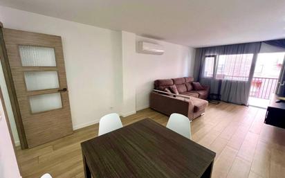 Living room of Flat for sale in Alicante / Alacant  with Air Conditioner, Furnished and Balcony