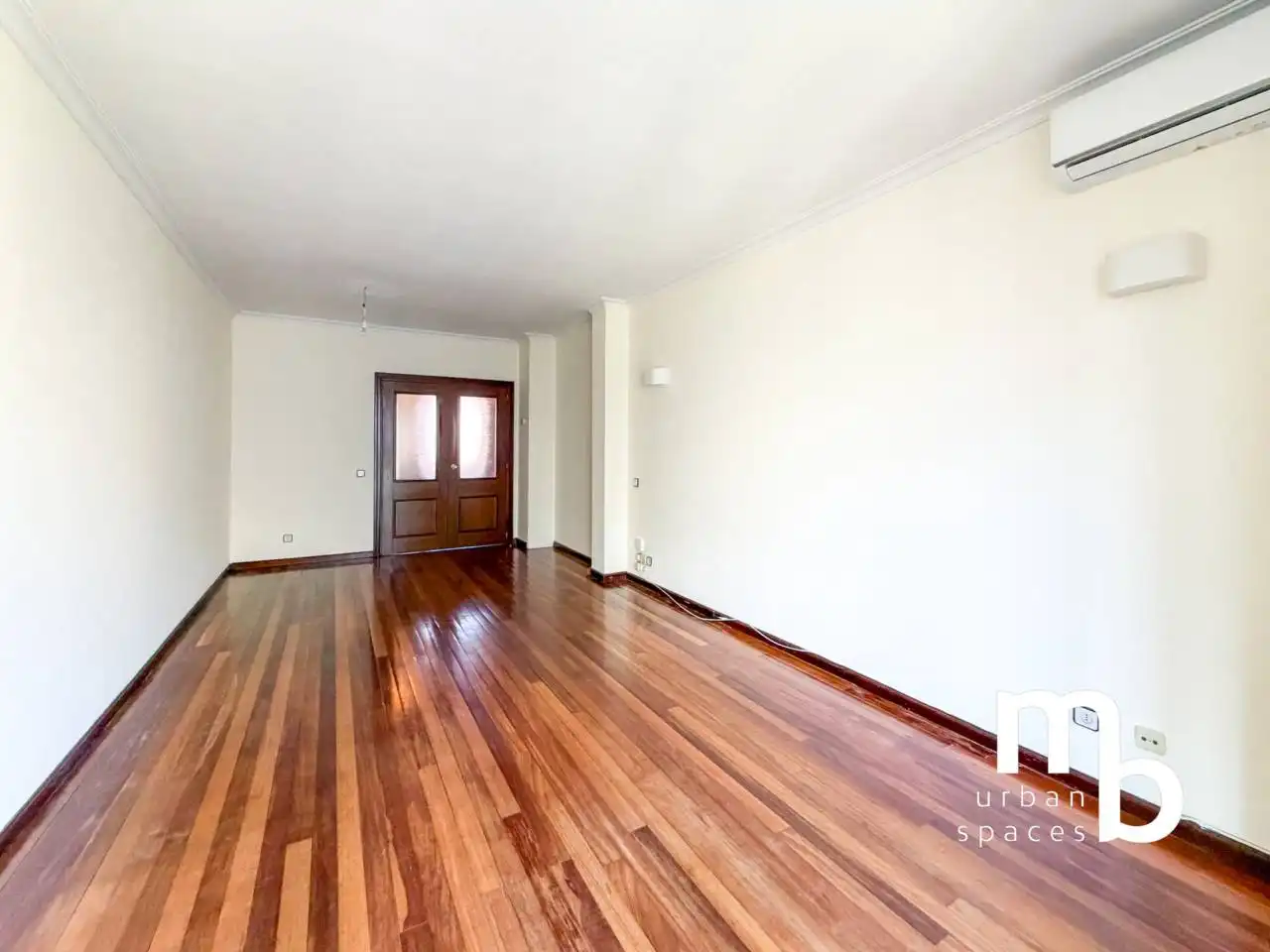 Sala d'estar de Pis de lloguer en Madrid amb Aire condicionat i Calefacció