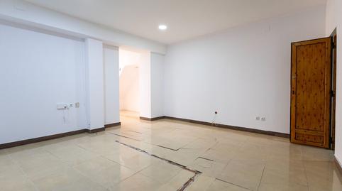 Foto 3 de Apartament en venda a Carolinas Bajas, Alicante