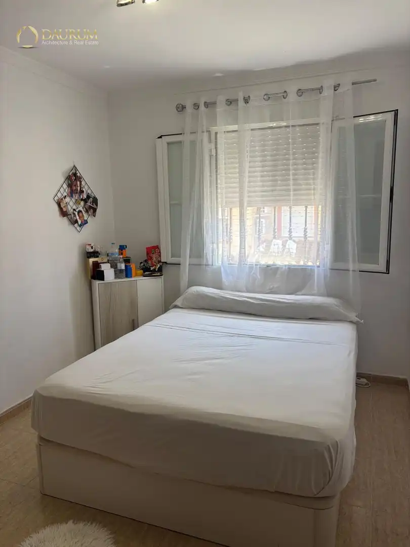 Dormitori de Casa adosada en venda en Vélez-Málaga amb Aire condicionat, Terrassa i Piscina