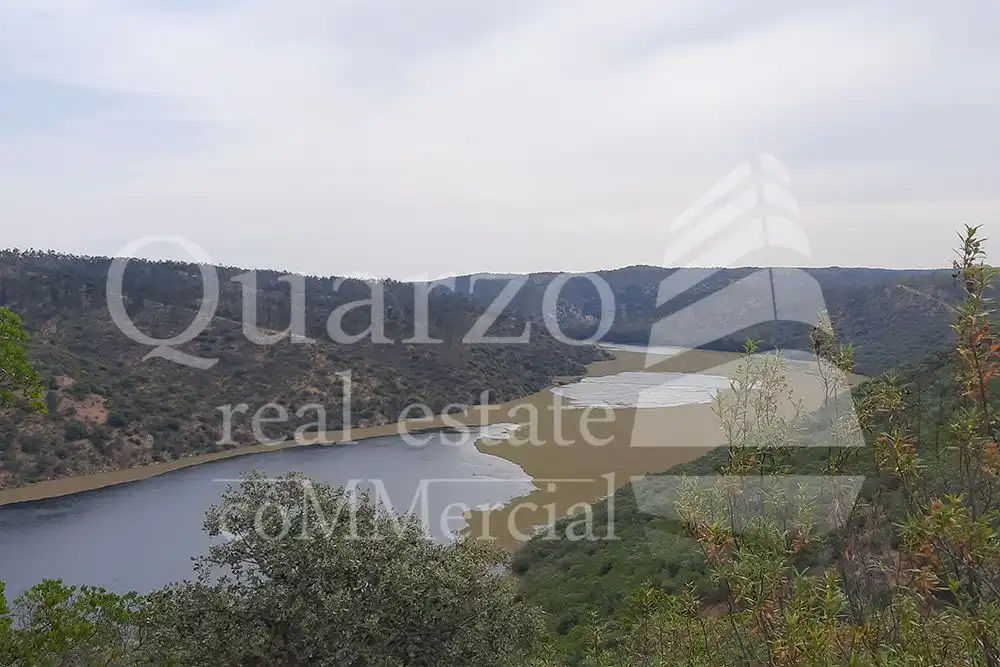 Finca rústica en venda en Herrera de Alcántara