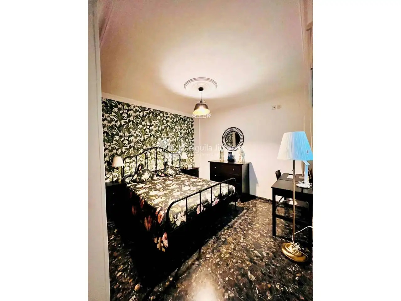 Habitación de Piso en venta en Alcalá de Guadaira con Aire acondicionado, Calefacción y Terraza