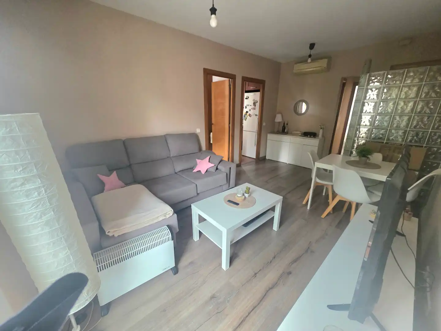 Wohnzimmer von Wohnung zum Verkauf in Barcelona mit Klimaanlage, Heizung und Parkett