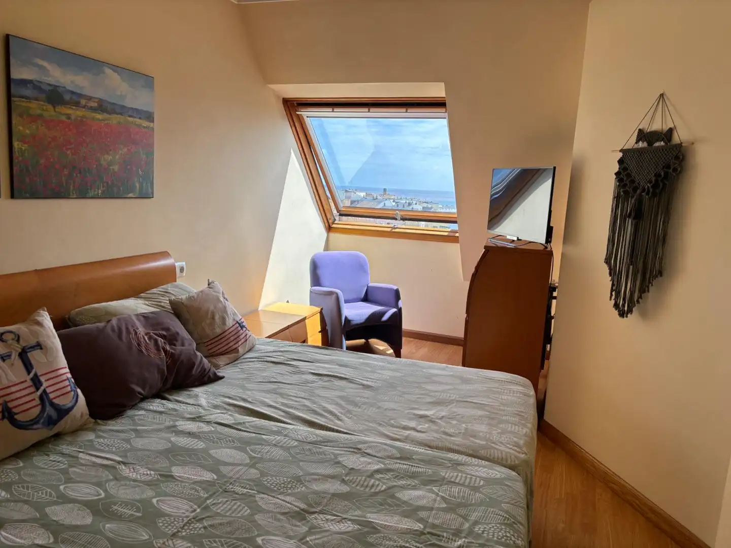 Bedroom of Attic for sale in Foz  with Heating, Terrace and Furnished