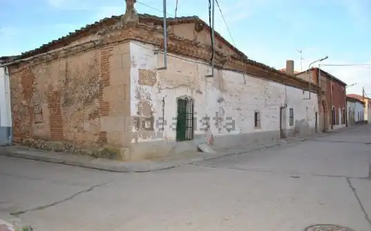 Vista exterior de Casa adosada en venda en Parada de Rubiales