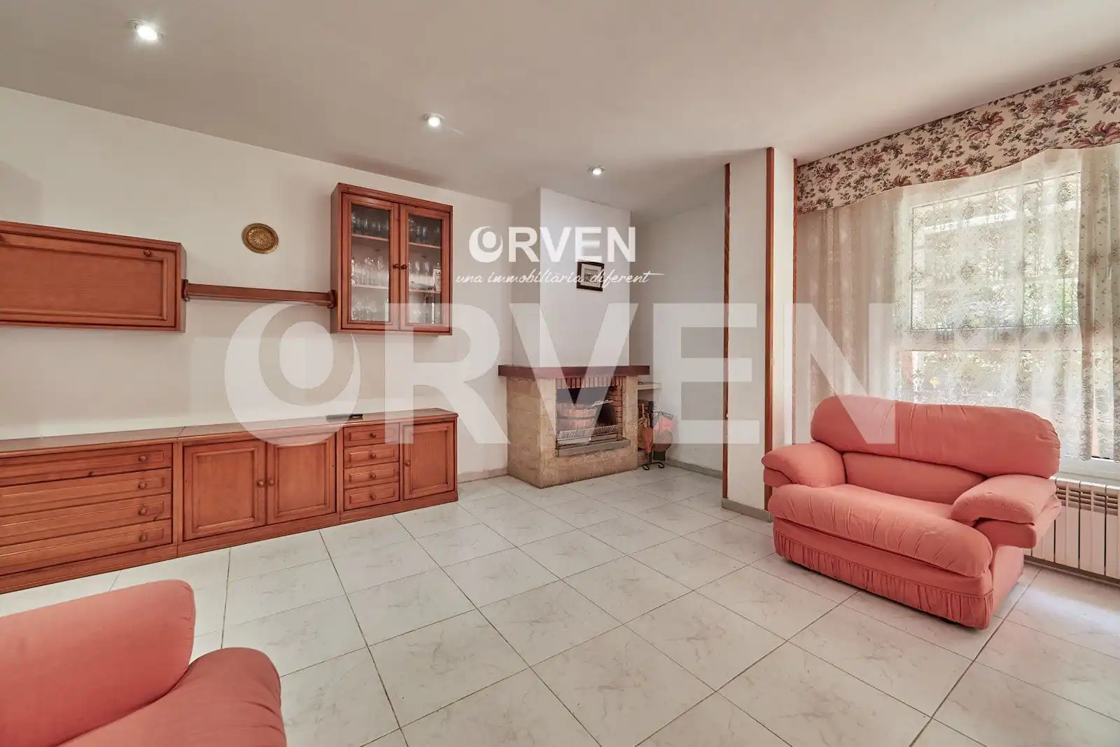 Sala de estar de Casa o chalet en venta en Tarragona con Calefacción, Piscina y Alarma
