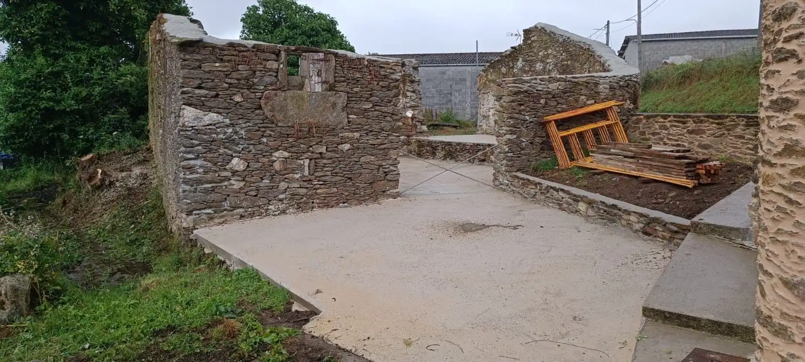 Finca rústica en venda a Lalín