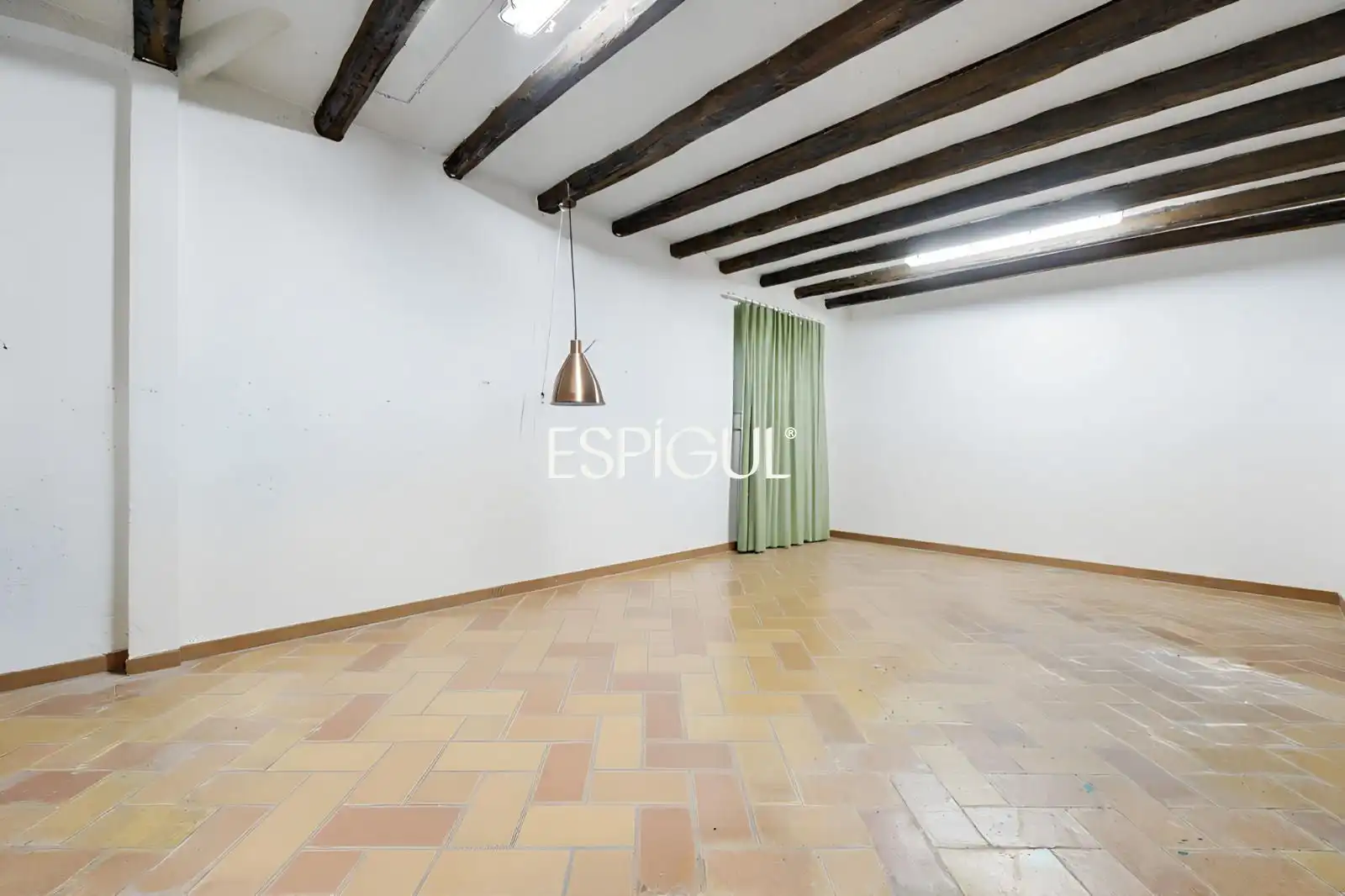 Sala de estar de Casa o chalet en venta en Torroella de Montgrí con Calefacción, Terraza y Piscina