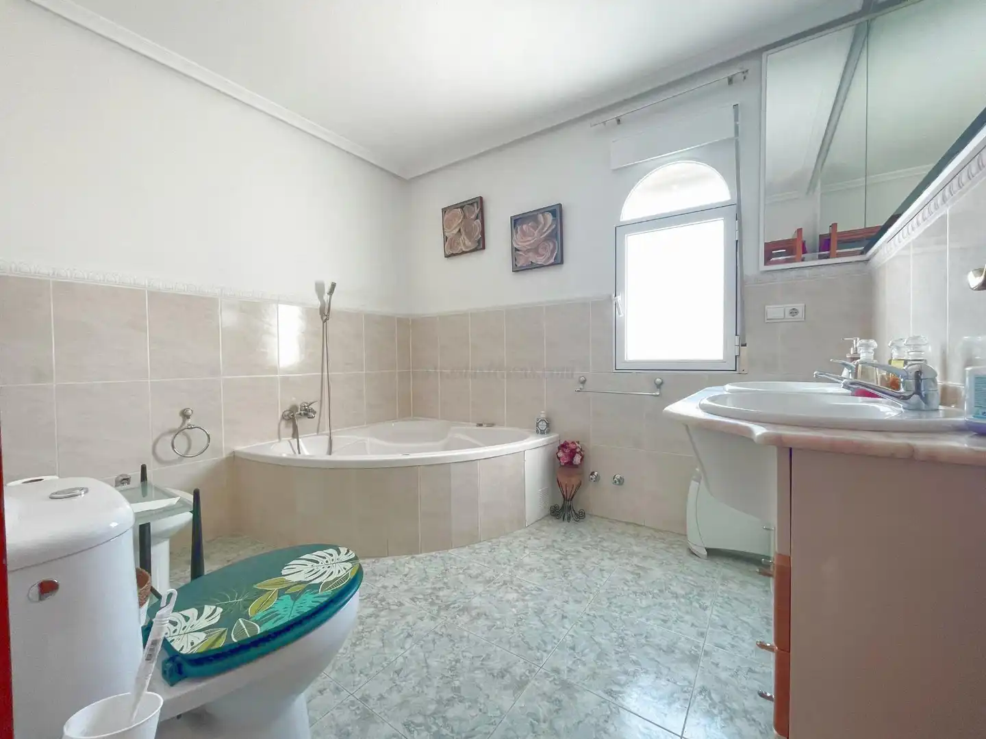 Baño de Casa o chalet en venta en Torrevieja con Aire acondicionado, Calefacción y Terraza