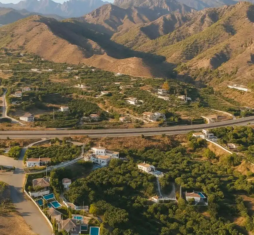 Außenansicht von Residential zum Verkauf in Nerja