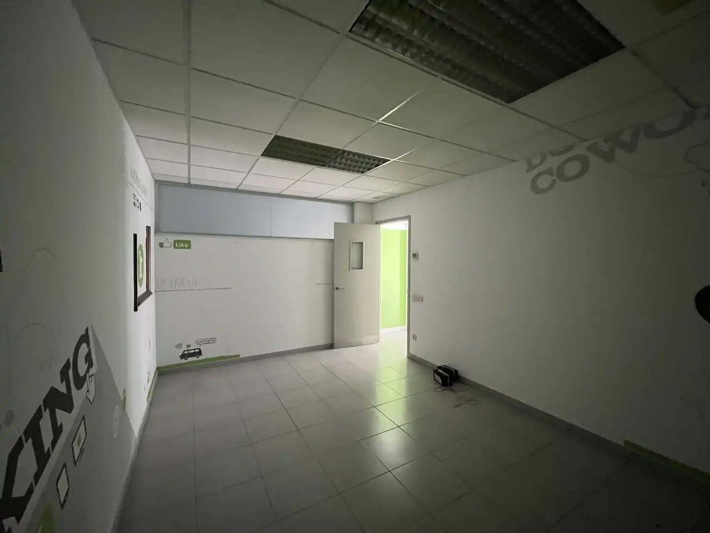 Office for rent in Manresa  with Heating