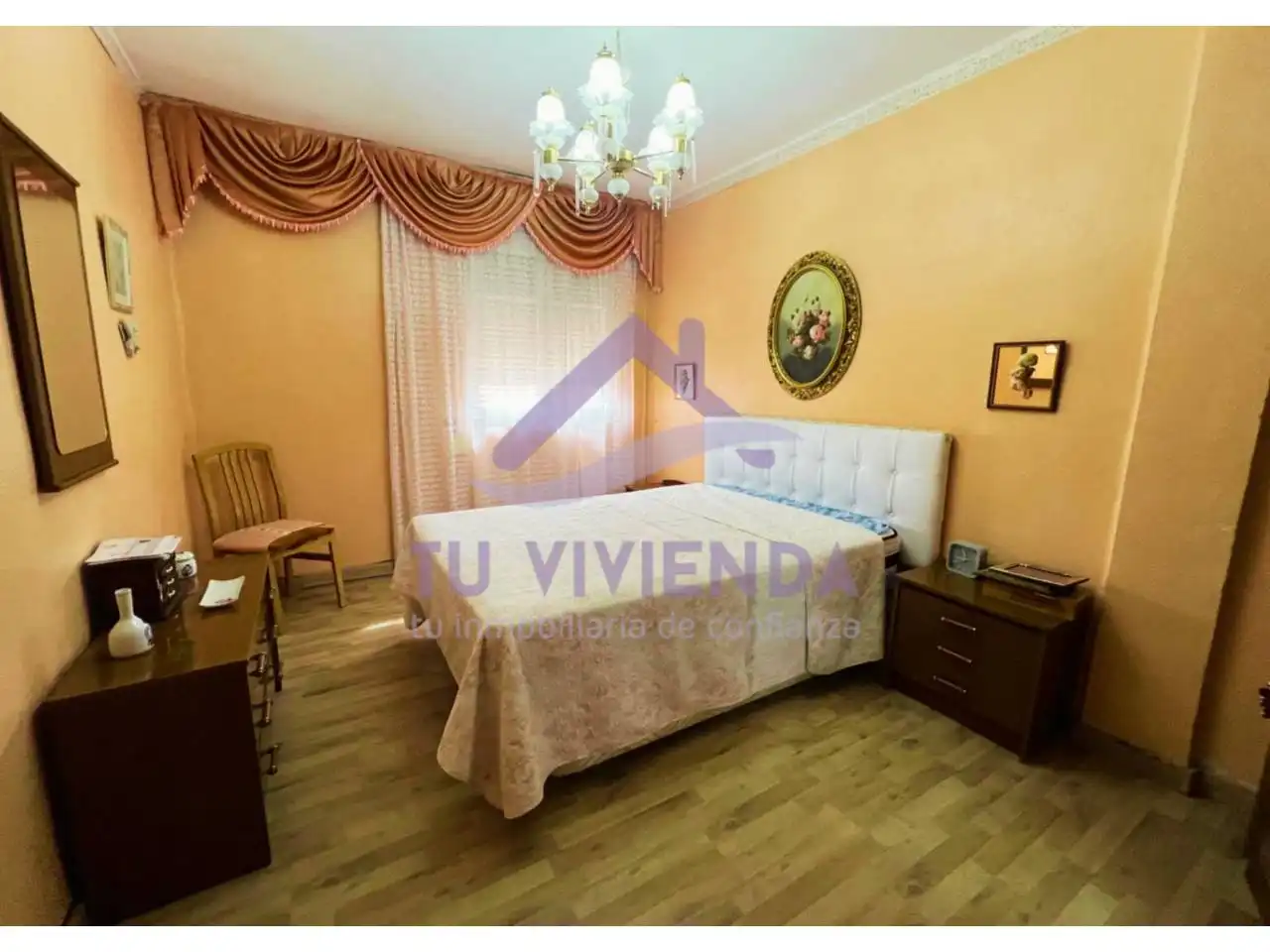 Habitación de Piso en venta en Valladolid con Calefacción