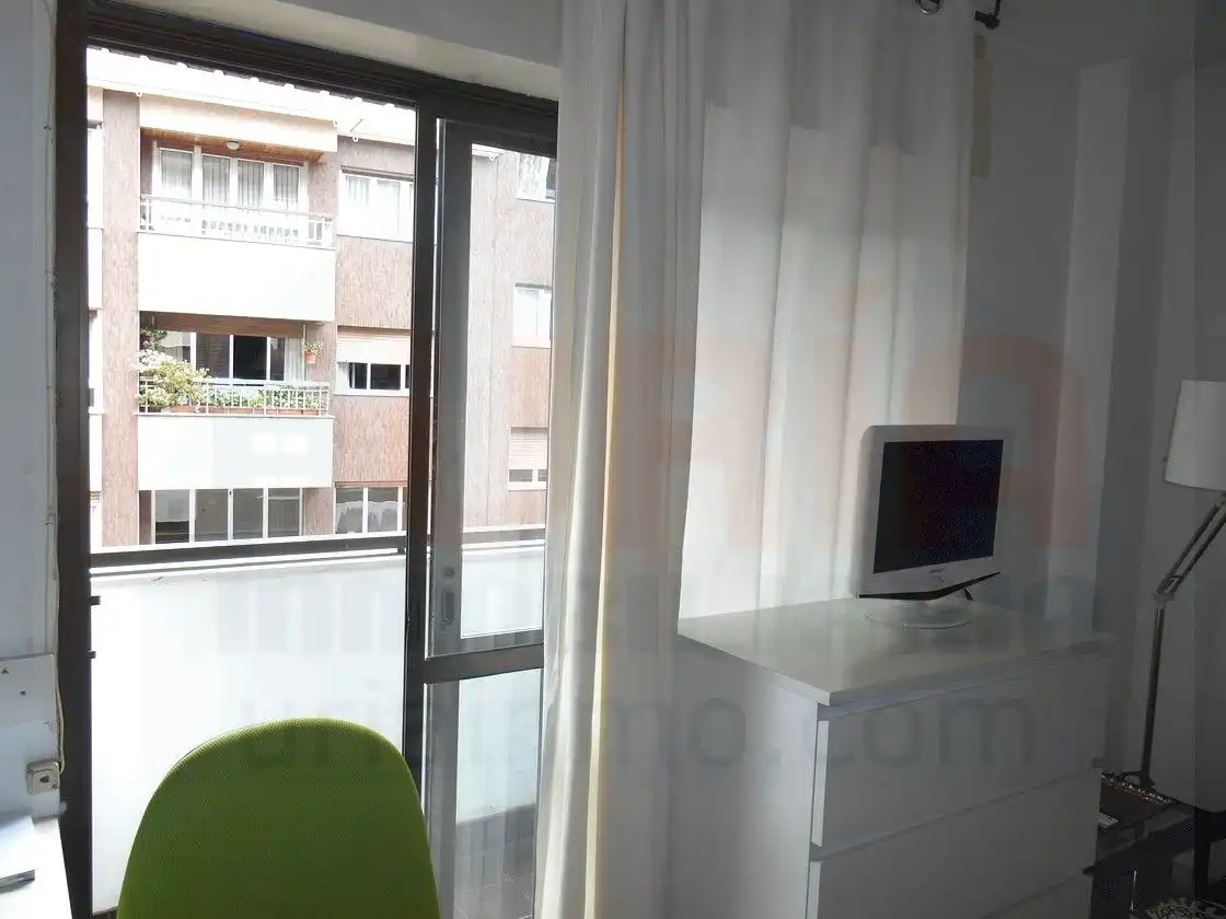 Bedroom of Apartments for rent in Oviedo   with Heating, Terrace and Washing machine