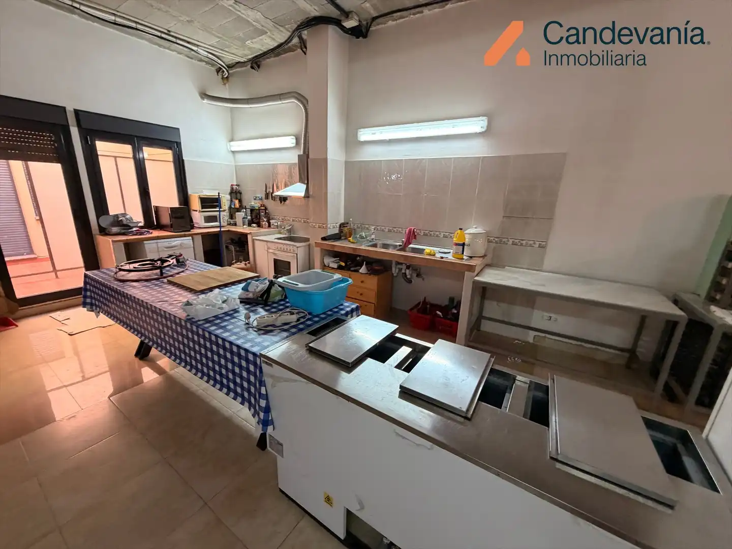Local comercial de lloguer a Calle Nuestra Señora del Salz, imagen 4