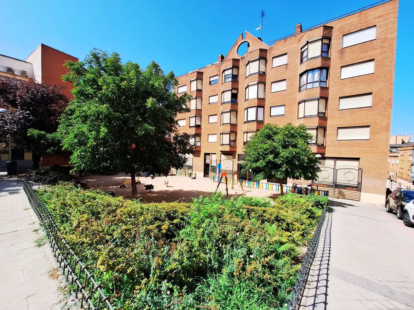 Vista exterior de Piso de alquiler en Madrid con Aire acondicionado, Calefacción y Parquet