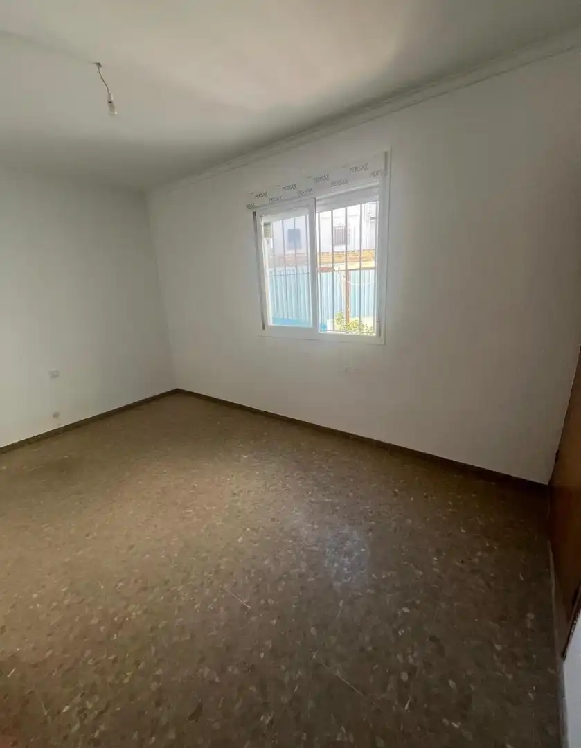 Bedroom of Houses for sale in Morón de la Frontera