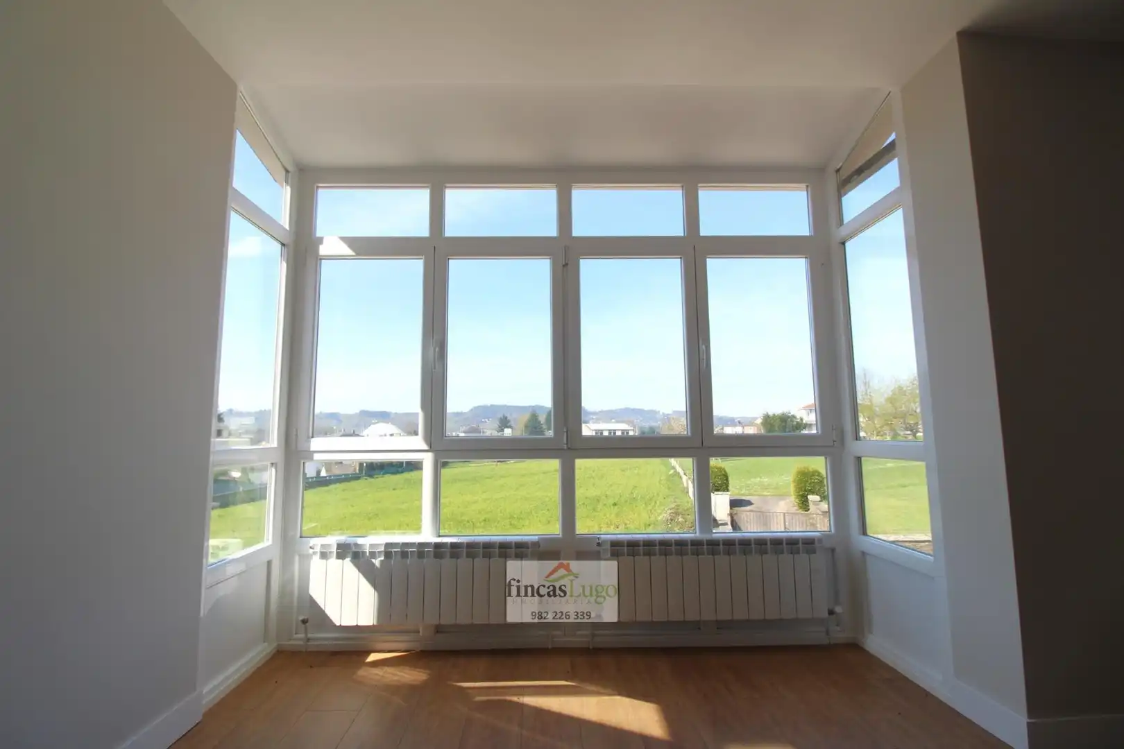 Casa o chalet en venta en Lugo con Calefacción, Jardín privado y Terraza