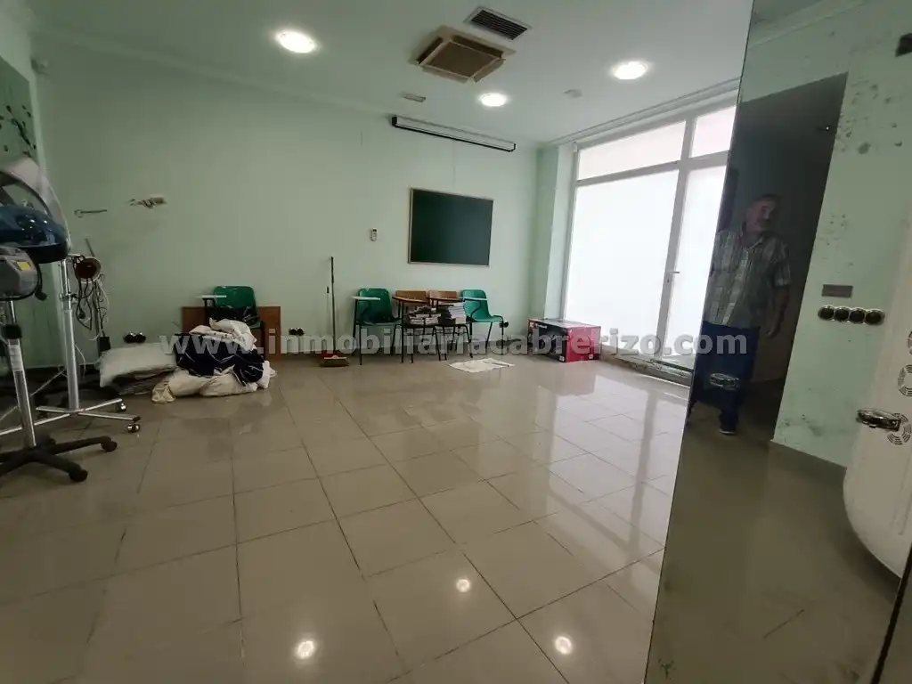 Local en venta en  Logroño con Aire acondicionado, Calefacción y Terraza