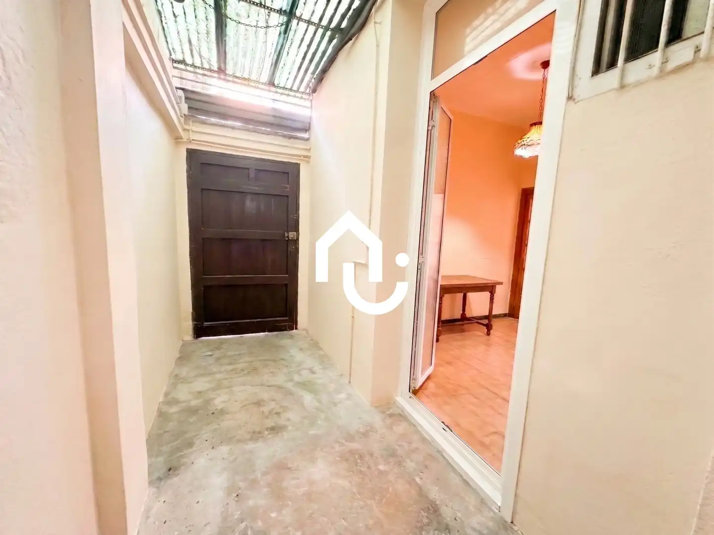 Ground floor for sale in Barcelona  with Storage room