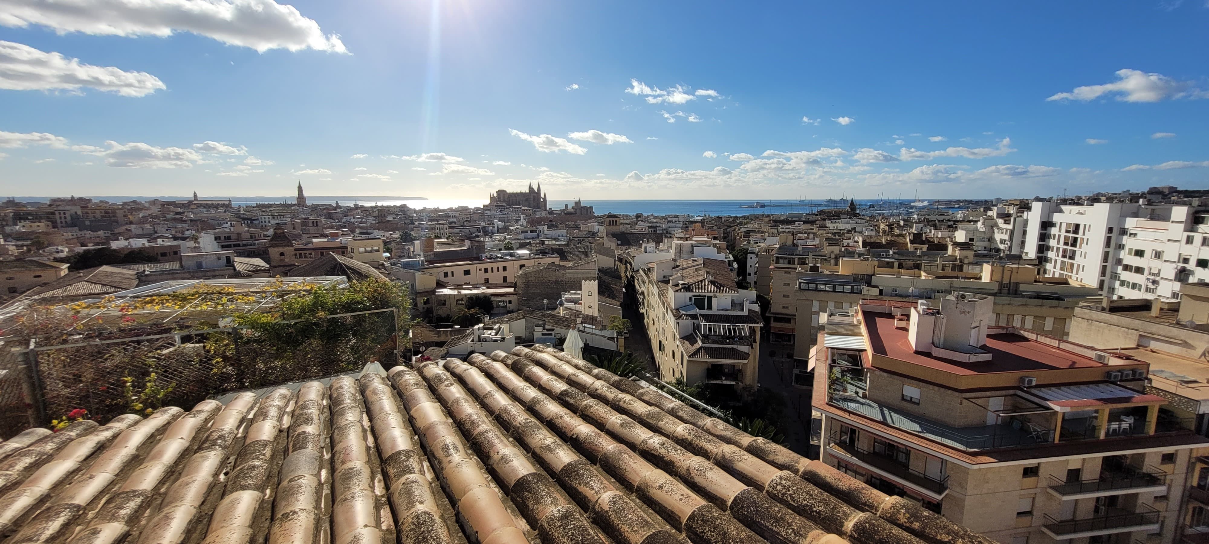 Exterior view of Attic to rent in  Palma de Mallorca  with Air Conditioner and Furnished