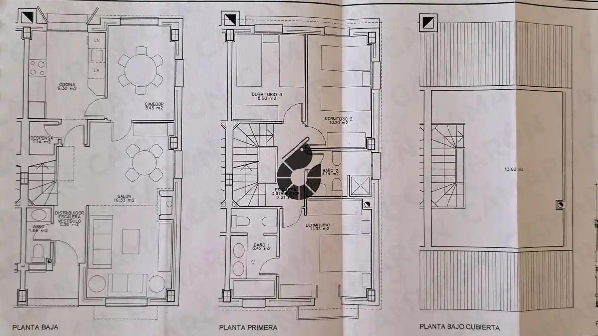 Casa adosada en venta en Coria del Río con Terraza