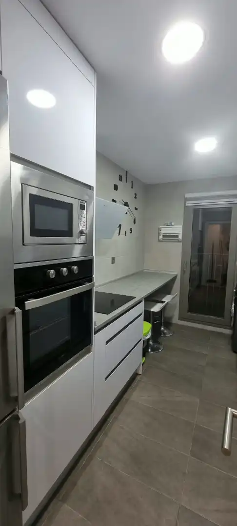 Küche von Wohnung zur Miete in Entrenúcleos