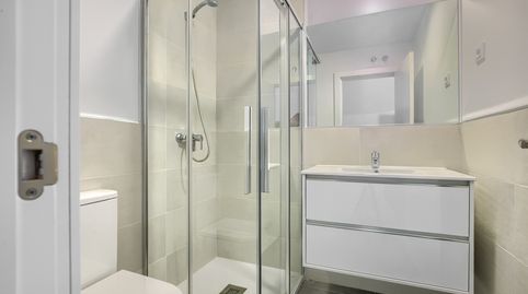 Photo 2 of Room in Calle de las Islas Bermudas, Tres Olivos - Valverde, Madrid Capital